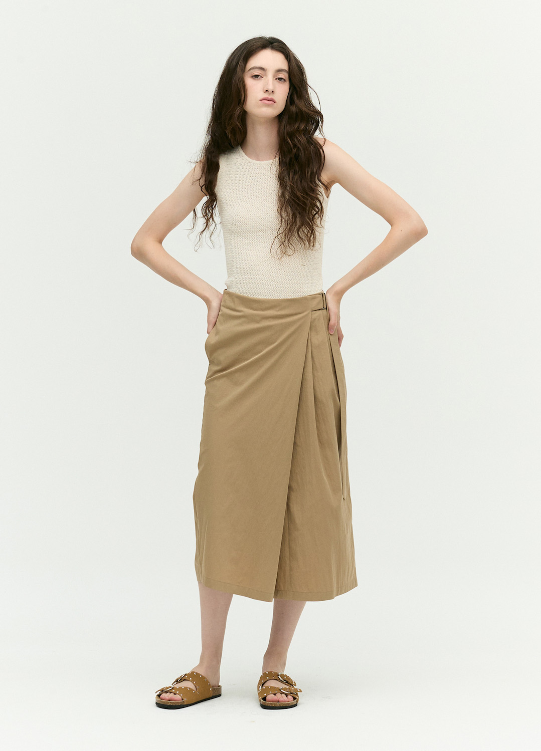 [시즌오프]사이드 랩 A라인 스커트_BEIGE_5