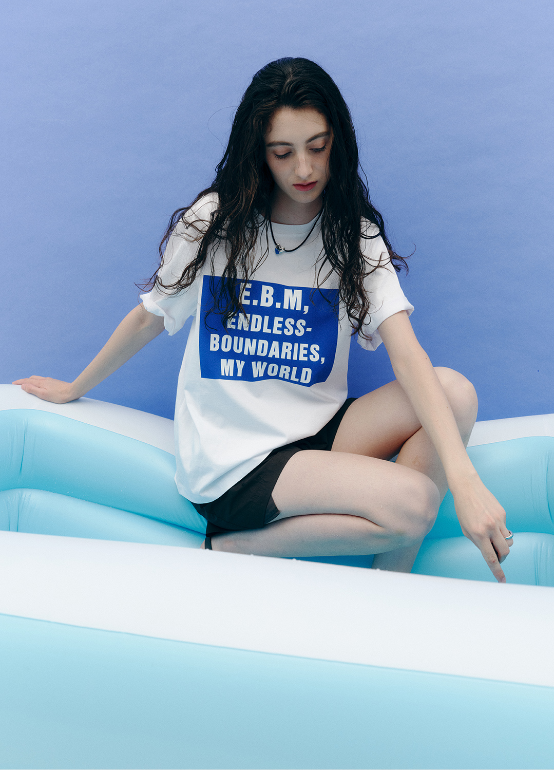 엔드리스 바운더리 그래픽 티셔츠_WHITE_13