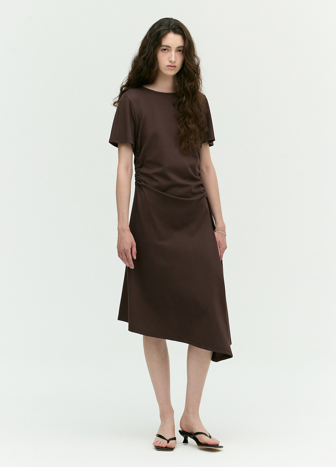 [시즌오프]드레이프 셔링 저지 원피스_DARK BROWN_6