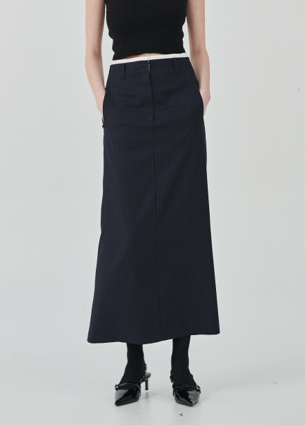 PIN STRIPE LONG SKIRT