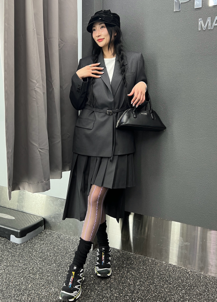 언발란스 미디 플리츠 스커트