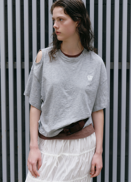 [시즌오프]오버핏 크롭 티셔츠