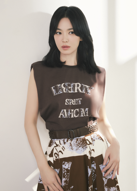 코튼 레터링 포인트 티셔츠