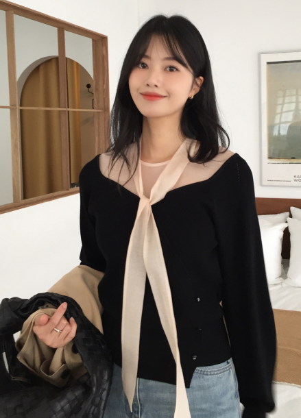 리본 타이 텍스처 블록 풀오버
