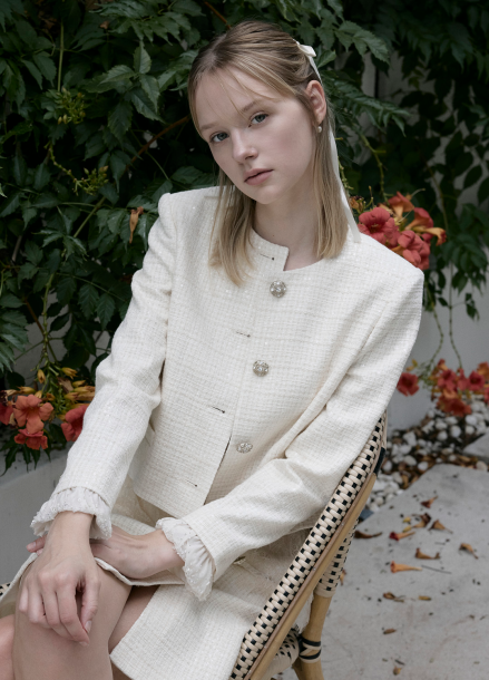 미샤 MICHAA 스팽글 라운드넥 크롭 자켓 LIGHT BEIGE | SISUN.COM