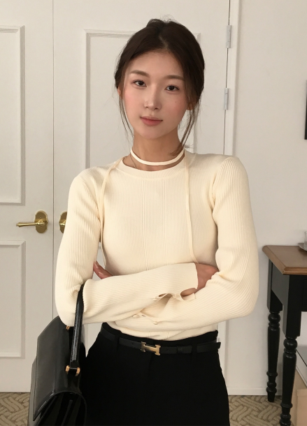 리브드 라운드넥 풀오버