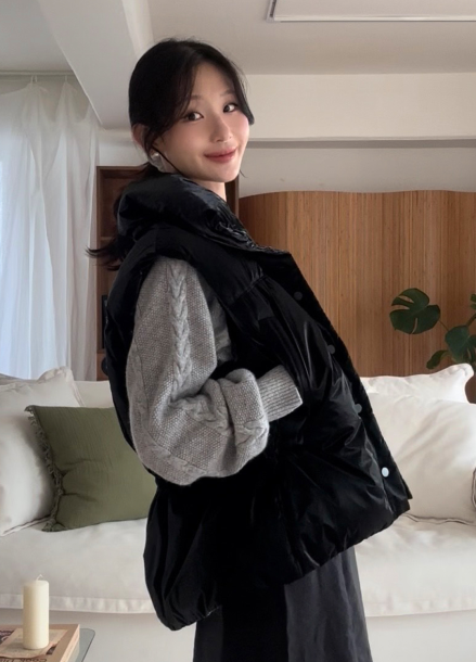 하이넥 구스다운 베스트 패딩