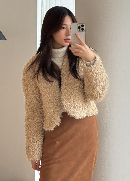 V넥 부클퍼 자켓