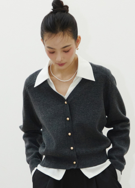[Exclusive]레귤러 핏 브이넥 가디건