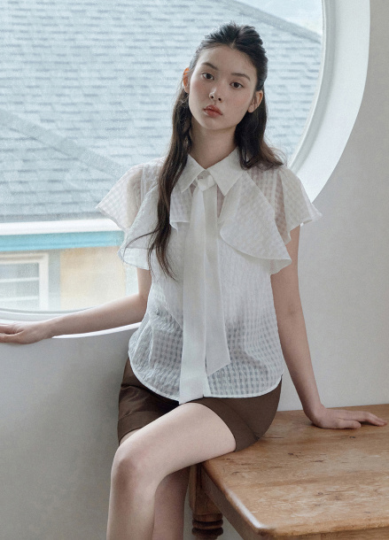 [Exclusive]시어 체크 러플 타이 블라우스