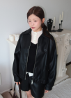 [Exclusive]페이크 레더 하이웨이스트 쇼츠_BLACK_25