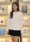 브로치 포인트 트위드 자켓_IVORY_9