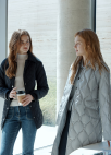 [Exclusive] 웨이브 퀼팅 구스다운 패딩코트_LIGHT GREY_11
