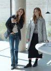[Exclusive] 웨이브 퀼팅 구스다운 패딩코트_LIGHT GREY_12