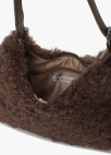 버클 스트랩 퍼 숄더백_BROWN_18