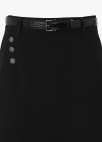 사선 슬릿 롱 스커트_BLACK_12