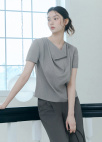 [Exclusive]드레이프 카울넥 블라우스_DARK GREY_9