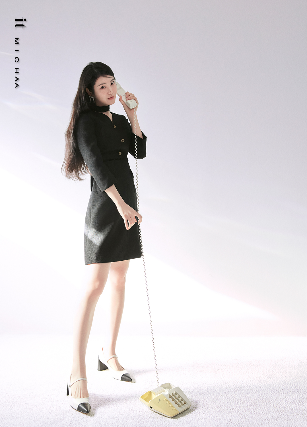 룩북 이미지