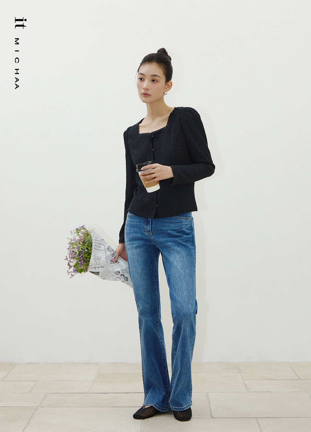 룩북 이미지