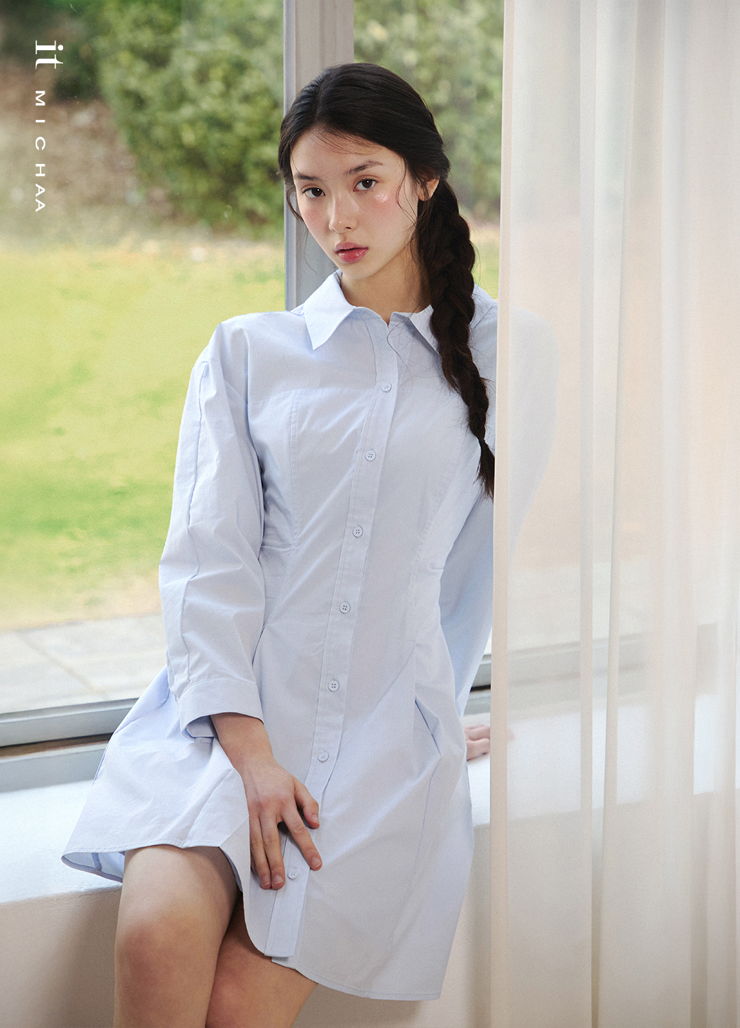 룩북 이미지