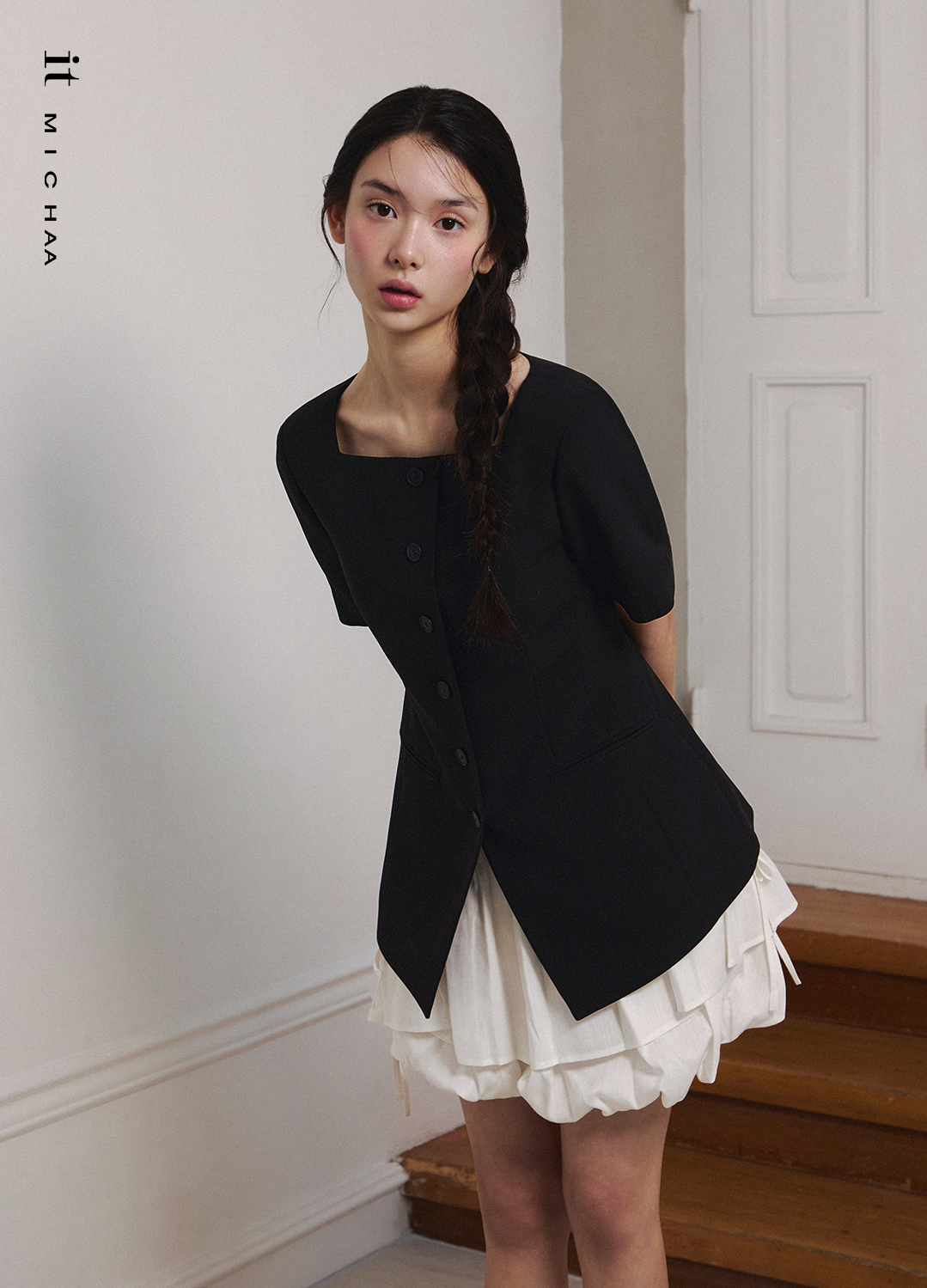 룩북 이미지