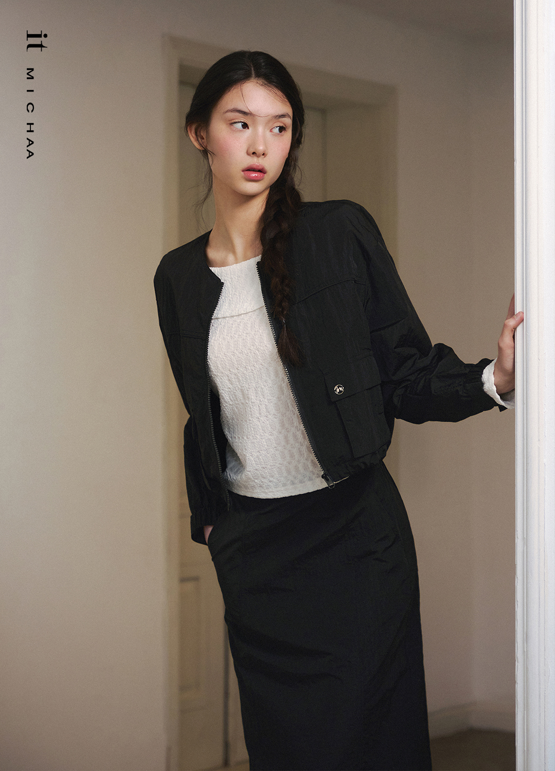 룩북 이미지