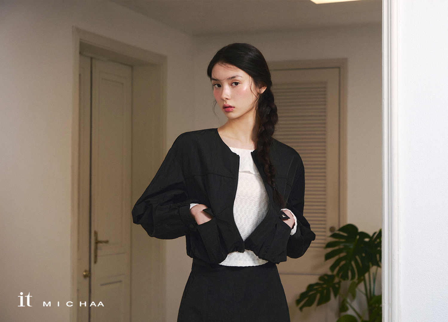 룩북 이미지