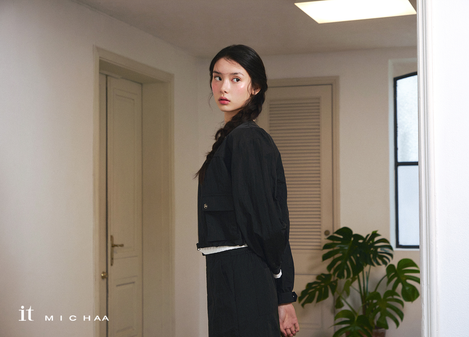 룩북 이미지
