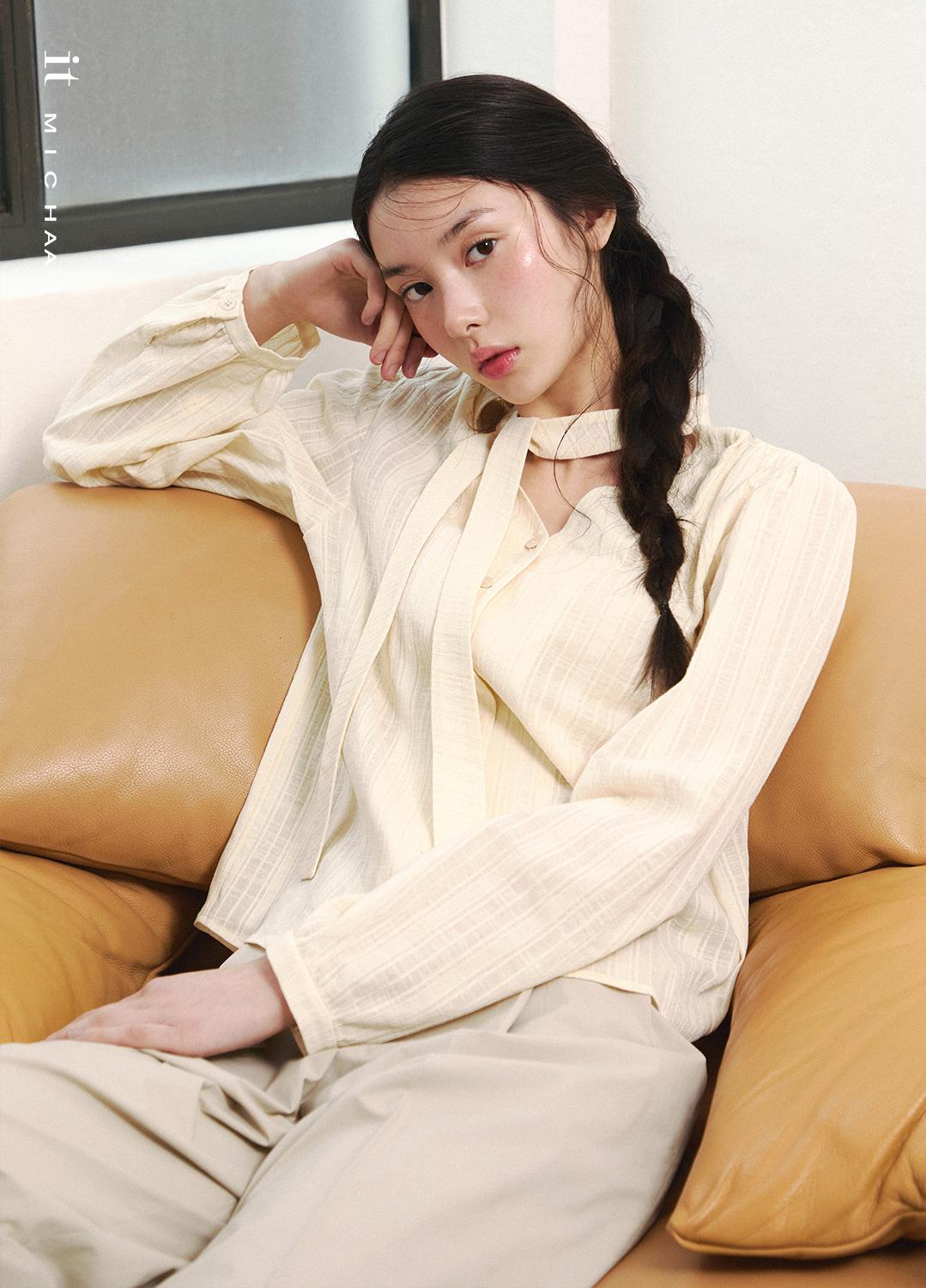 룩북 이미지