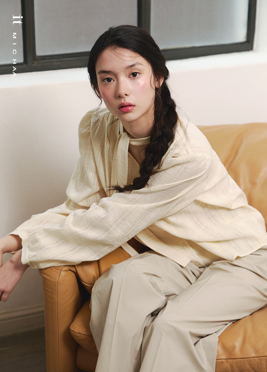 룩북 이미지