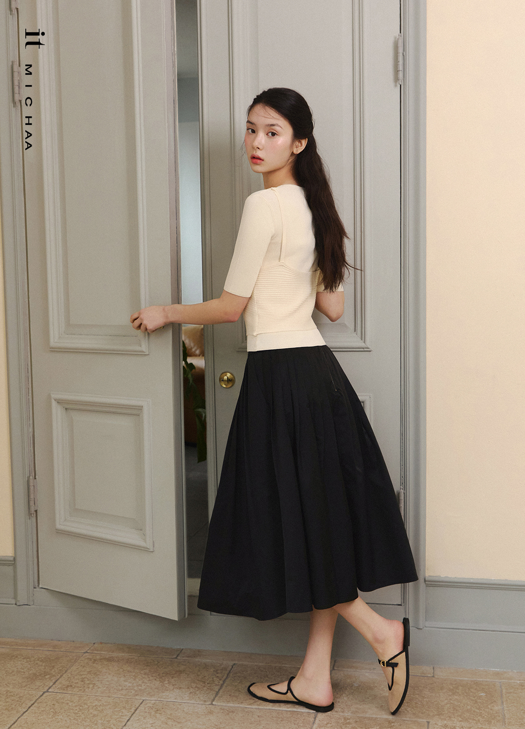 룩북 이미지
