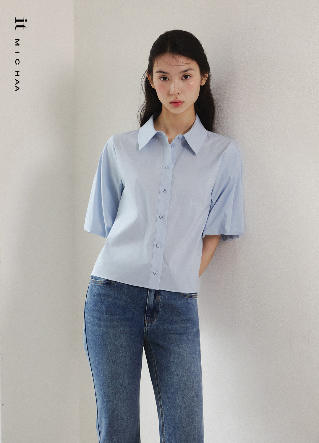 룩북 이미지